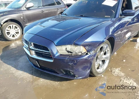 2013 Dodge Charger Sxt z USA, uszkodzony, nr VIN 2C3CDXHG9DH730877